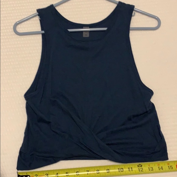 beyond yoga crossroads reversible cropped tank